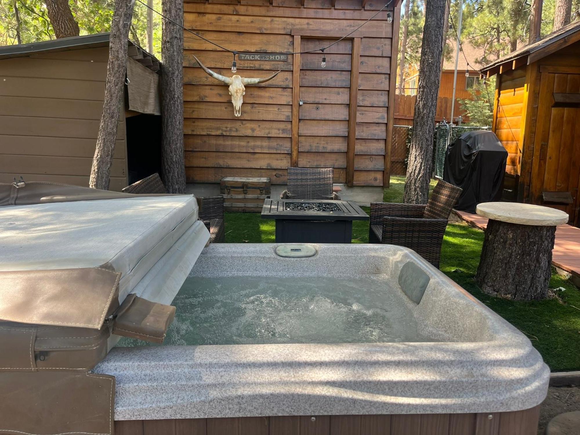 Villa The Nest On Towne Trail - Hot Tub, Bbq, Fire Pit Big Bear Lake